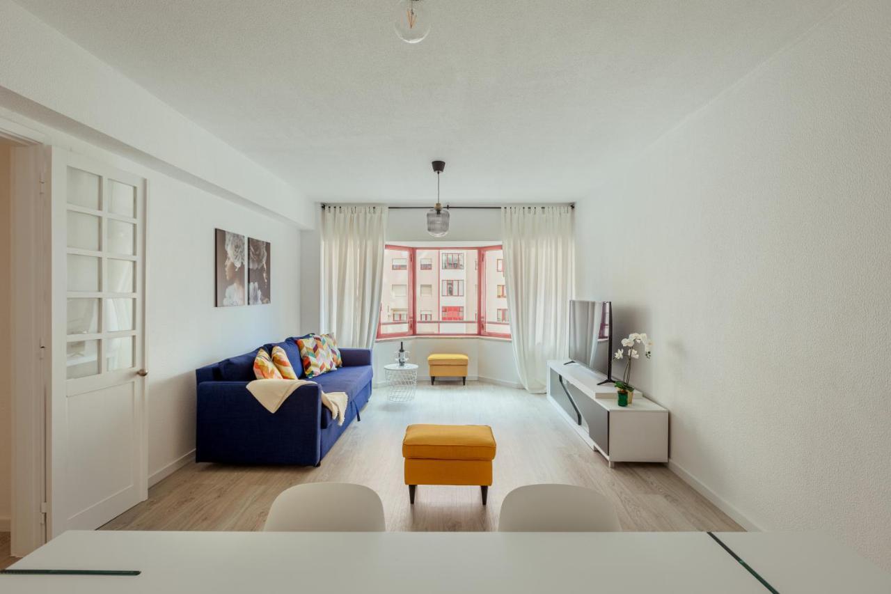 Elegant 3 Bedroom Apt - City Centre - Garage - Metro Lisboa Eksteriør bilde