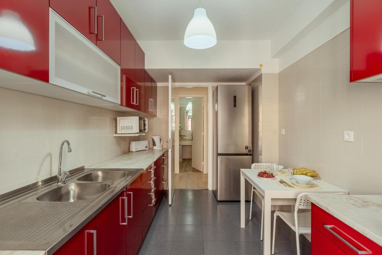 Elegant 3 Bedroom Apt - City Centre - Garage - Metro Lisboa Eksteriør bilde